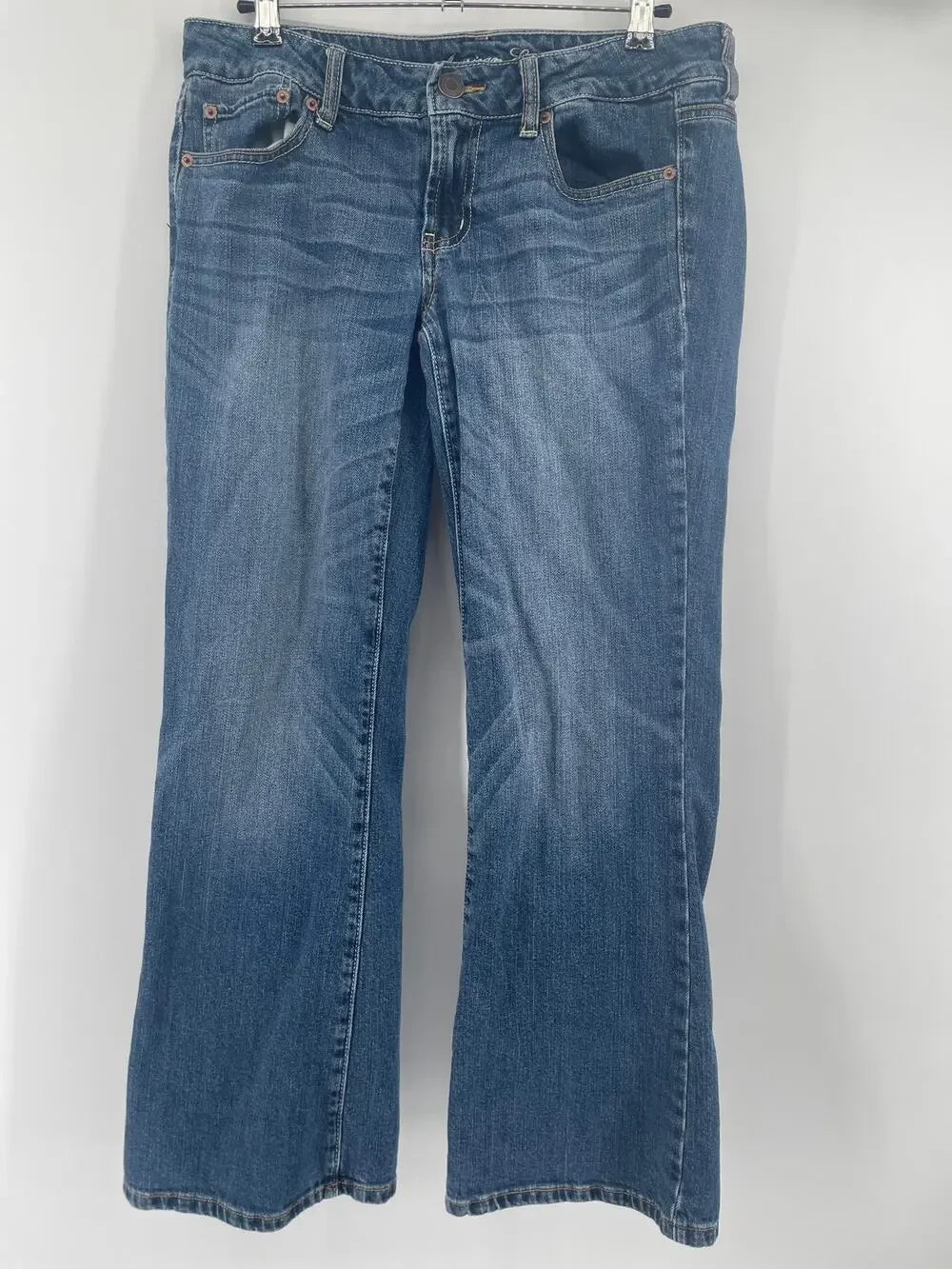 American Eagle Jeans Favorite Boyfriend SIZE 10 (30x28) Stretch Flare